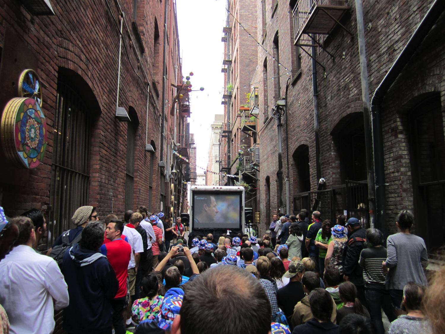 USA-GER at Nord Alley by SounderBruce via Flickr (CC BY-SA 2.0)
