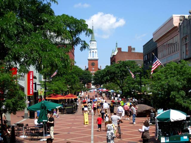 10 Small Cities With Urban Amenities That Most Big Cities Lack